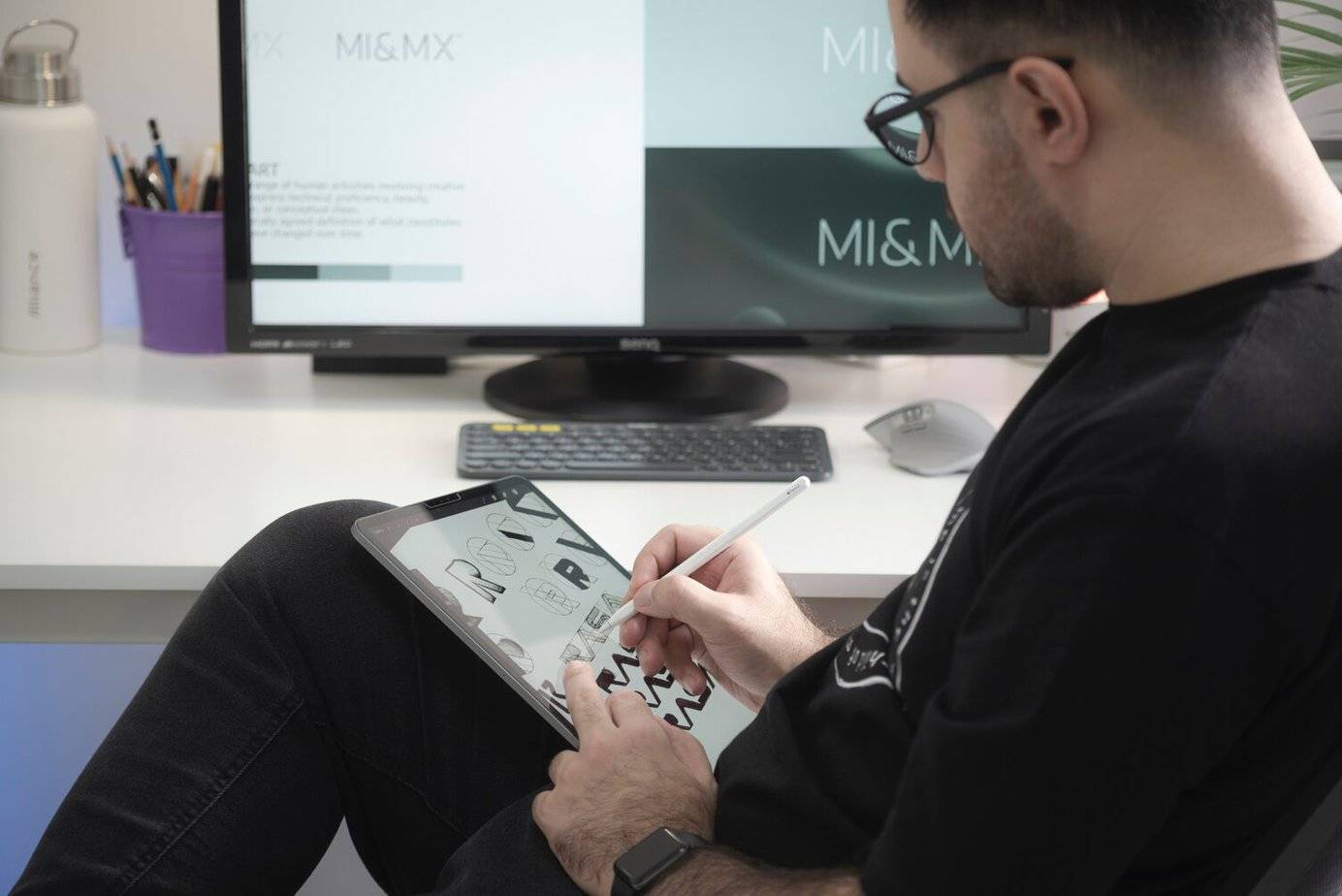 logo designer working logo designer working
